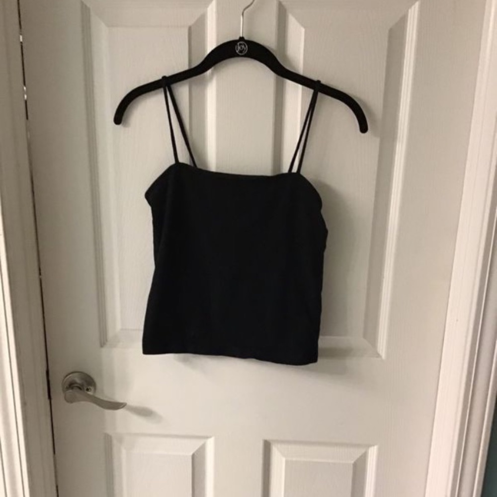 Crop tops brandy Melville and fashion nova